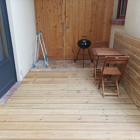 Ferienwohnung Le Petit Chez-Vous La Rivière-Saint-Sauveur Exterior foto